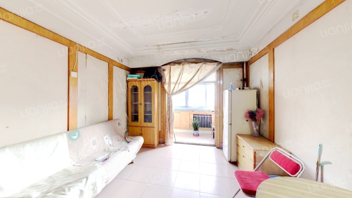 纬四路15号院二手房实景图