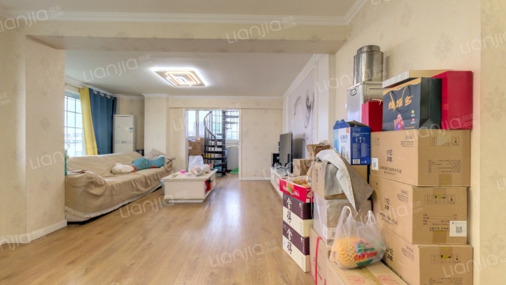 BOBO公寓二手房实景图