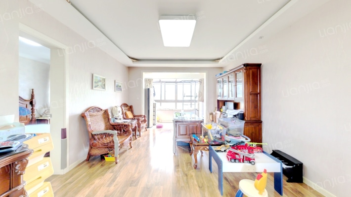 宝厦晶公馆二手房实景图