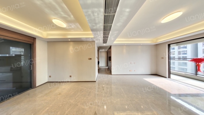 龙湖江与城二手房实景图