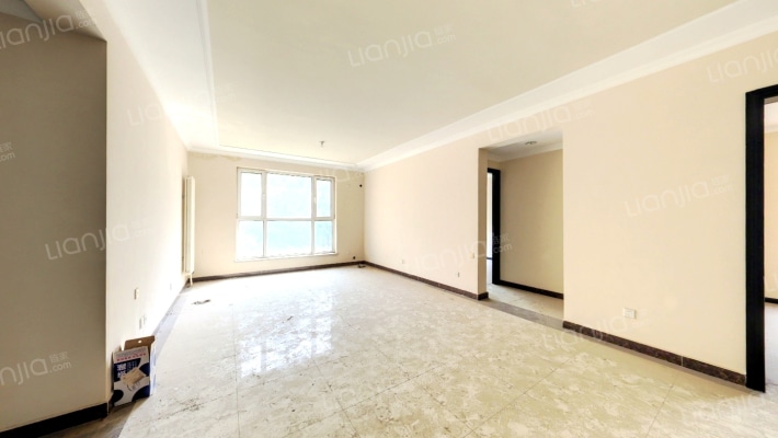 富力新城V01区二手房实景图