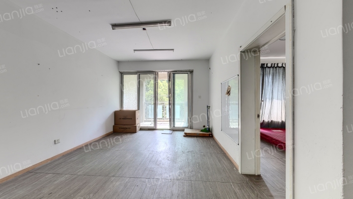 铭鹤花园二手房实景图