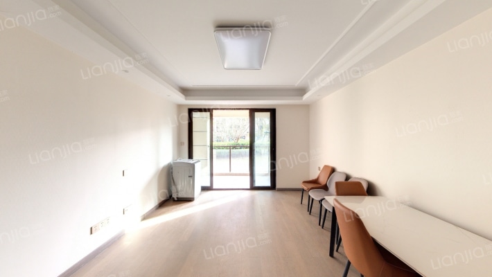 中创大都会二手房实景图