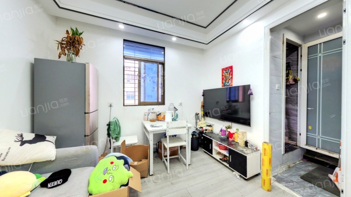 客车厂家属院二手房实景图