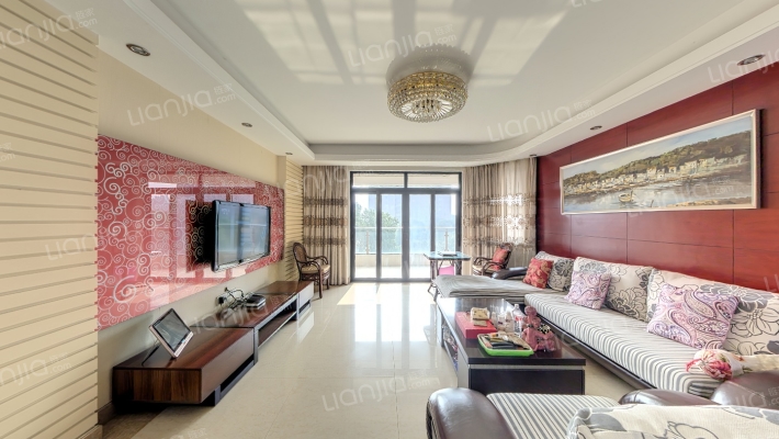 蓝湖湾二手房实景图