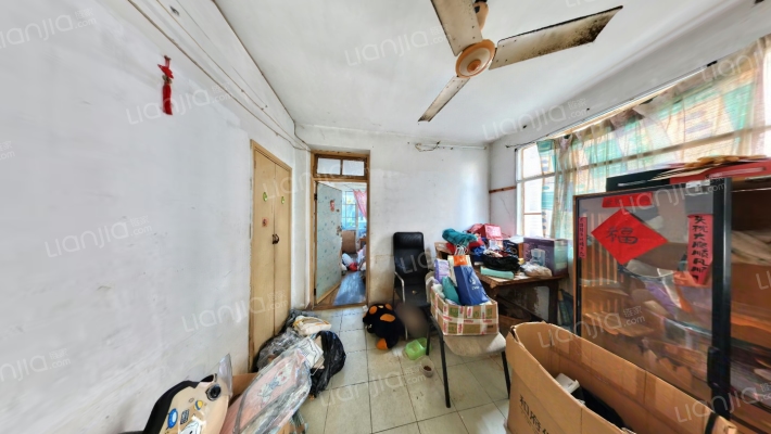 伍佰村5号二手房实景图