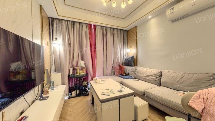 蓝光东方天地二手房实景图