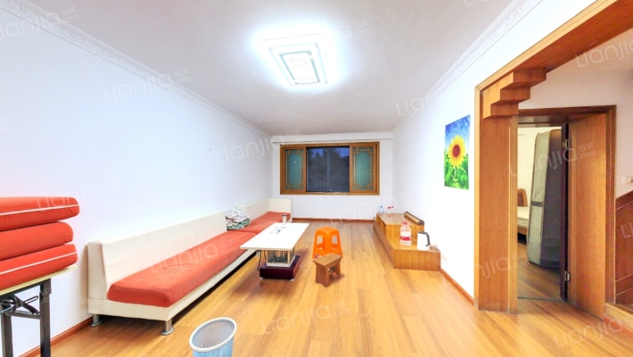 清华小区二手房实景图