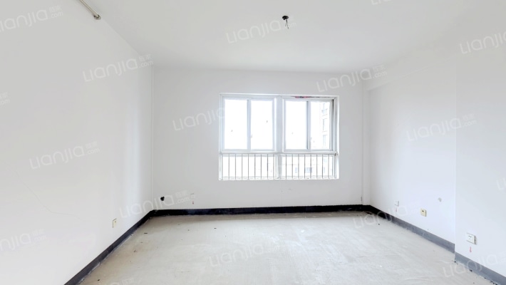 罗西住宅区六组团二手房实景图