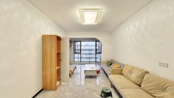 禹洲融信CONE玺湾B区二手房实景图