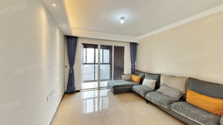 海伦春天四期二手房实景图