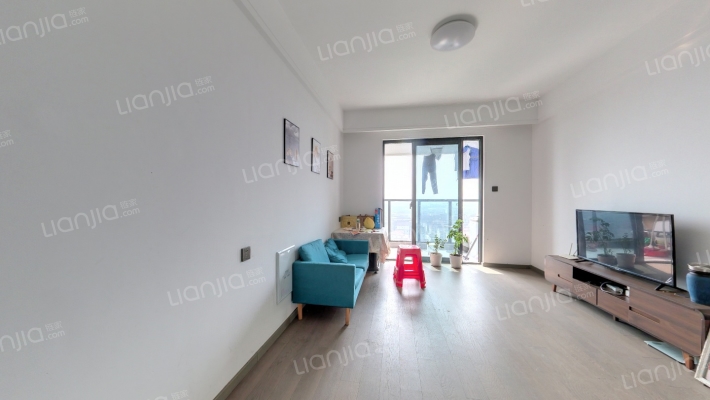 鸿翔天宸府二手房实景图