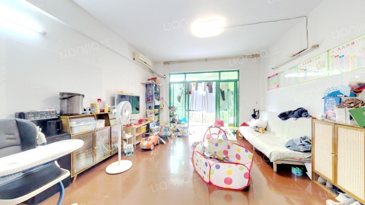 馨园一期二手房实景图