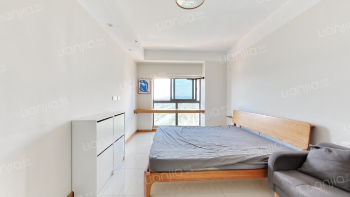 万科翡翠滨江四期二手房实景图