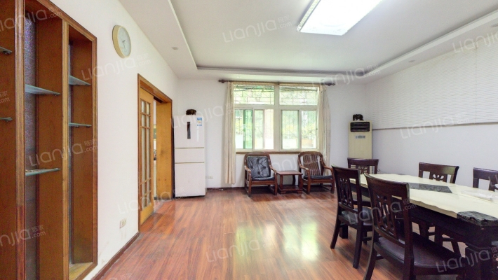 长港路303号二手房实景图