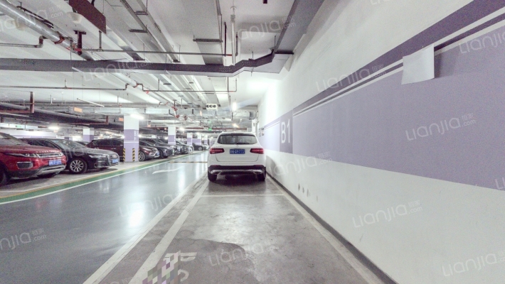 亚奥金茂悦二手房实景图