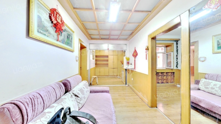 沿江小区二手房实景图
