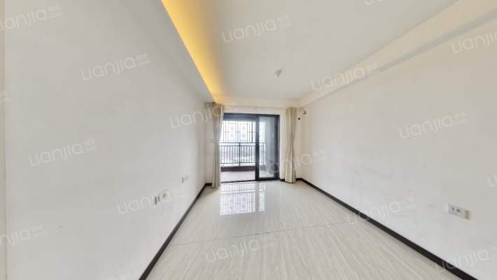 万科魅力之城二手房实景图