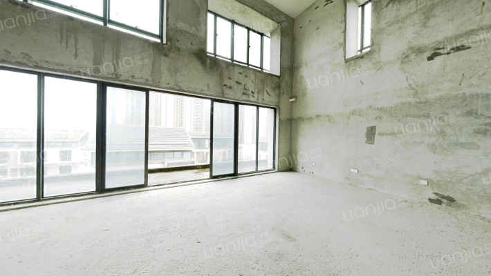 万威森林园二手房实景图