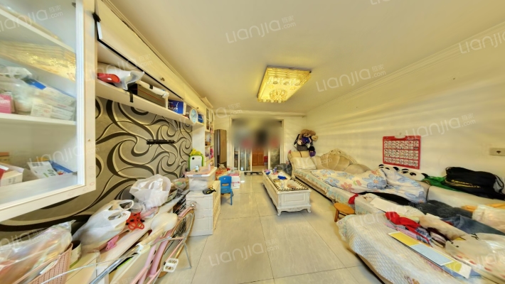 心泊梅花苑二手房实景图