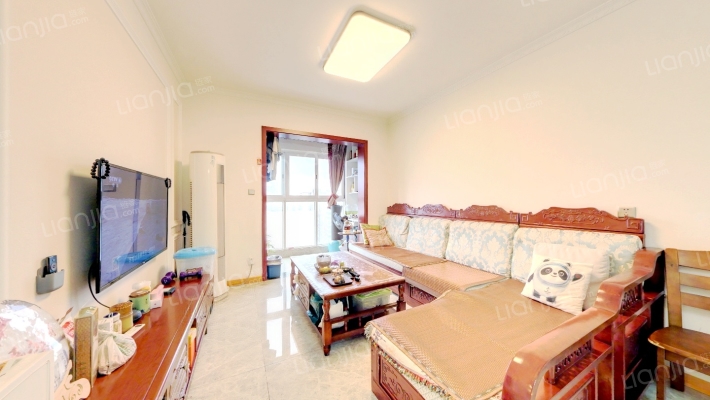 合能珍宝琥珀3期二手房实景图