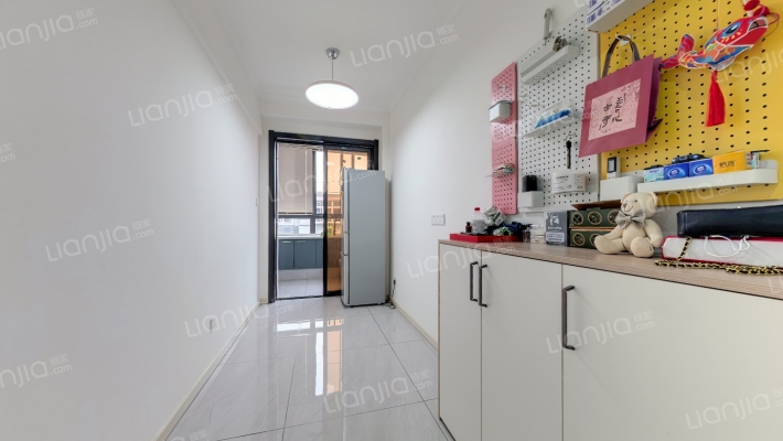 省商务厅家属院二手房实景图