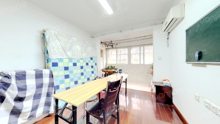 兴隆大街纺织公寓二手房实景图