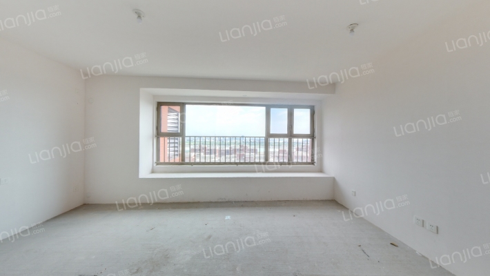 保利云水园二期二手房实景图