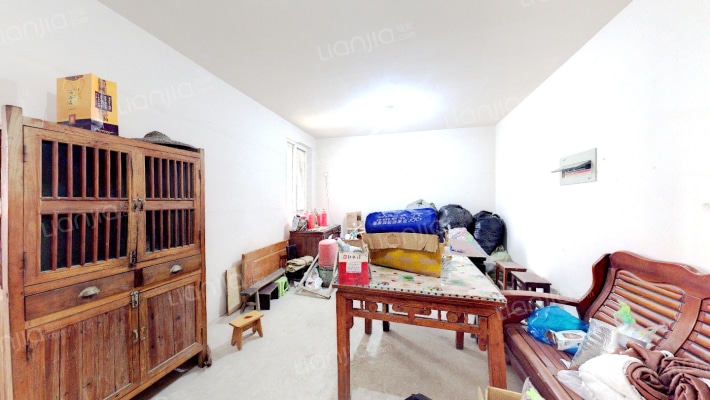 阳澄湖畔花苑二区二手房实景图