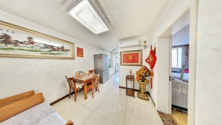 乐东南里二手房实景图