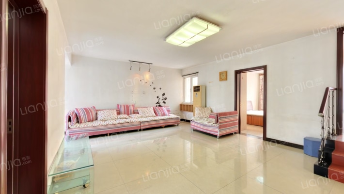 阿尔卡迪亚二手房实景图