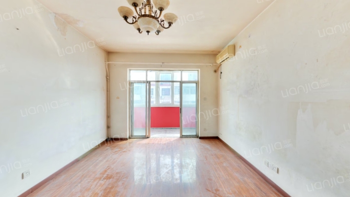 天达里二手房实景图