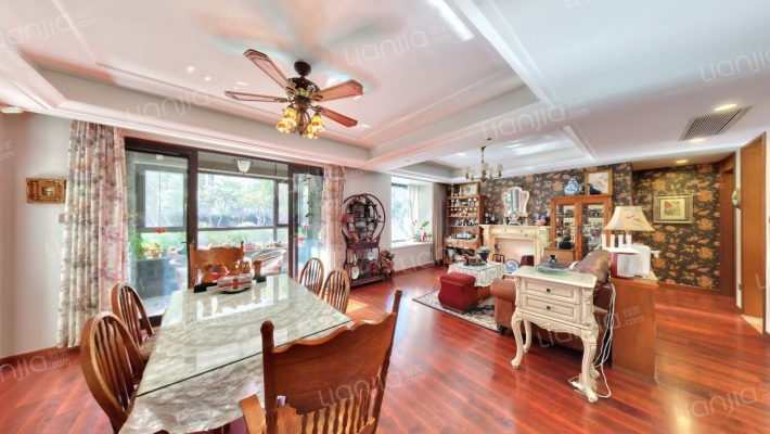 中锐星湖名邸二手房实景图