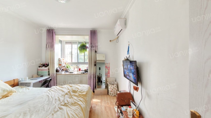 盛秦花园二手房实景图