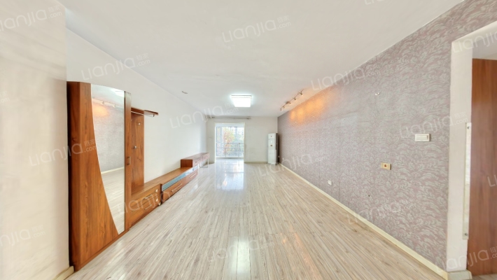 红城（柏丽花园）二手房实景图