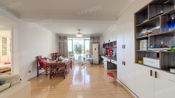 明发滨江新城三期二手房实景图