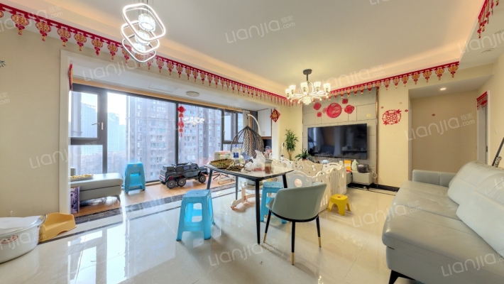 三利麓山城春风里二手房实景图