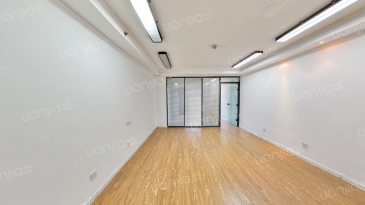 格拉姆商务大厦二手房实景图