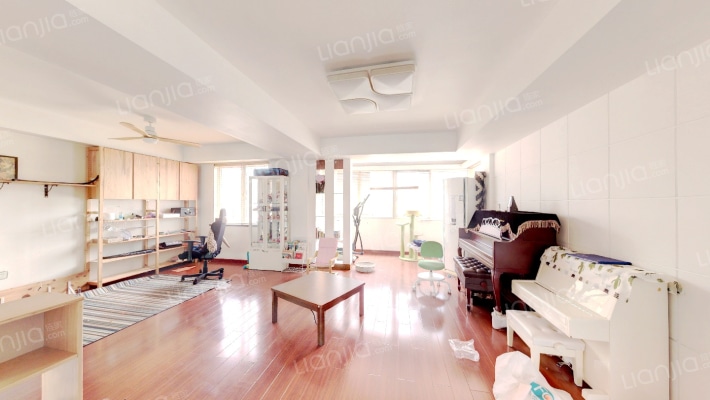 汪董小区二手房实景图