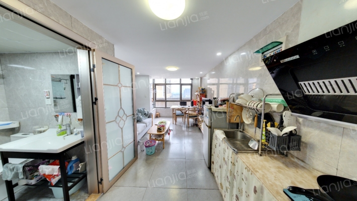 海联云客里二手房实景图