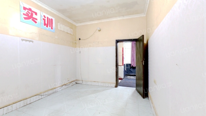 中心湾二手房实景图