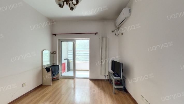 美域豪庭二手房实景图