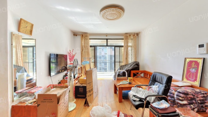 水岸明珠二手房实景图