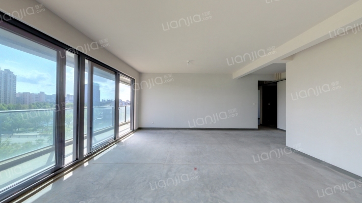 鸿翔东望樾府二手房实景图