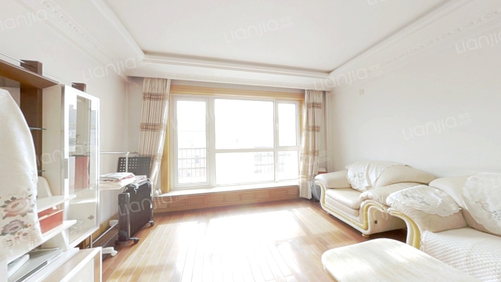 盛滨花园C区二手房实景图