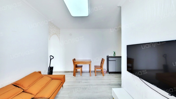 哈量小区二手房实景图