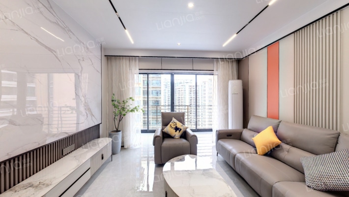 丽沙花都二手房实景图