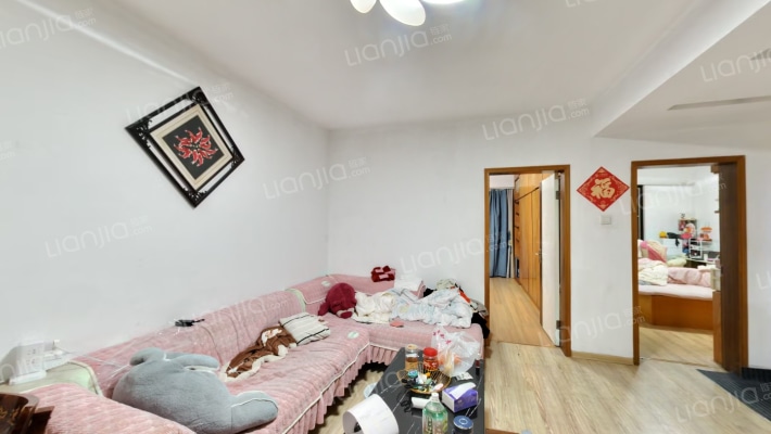 白马河公寓二手房实景图