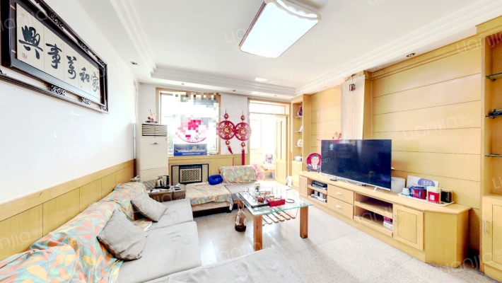 育蕾幼儿园宿舍二手房实景图