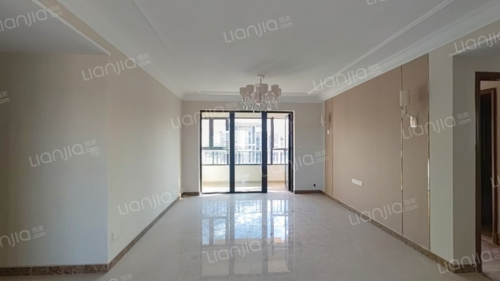 恒大翡翠湾二手房实景图